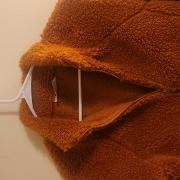 Sweater - Picture 2 of 5